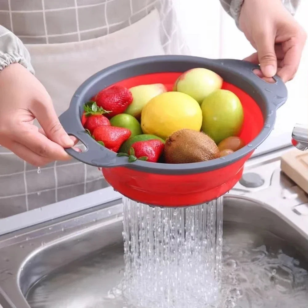 Silicone vegetable and fruit cleaning and drainer