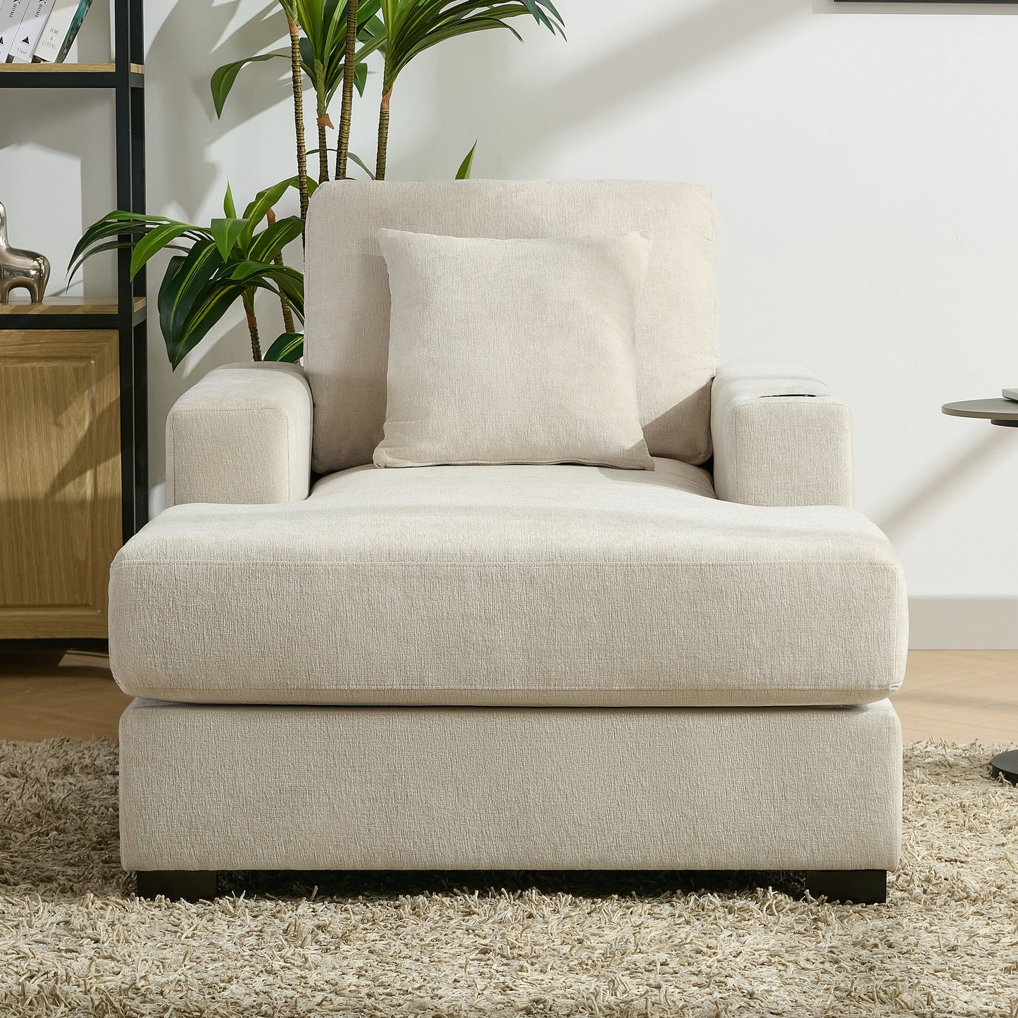 Oversized Chaise Lounger