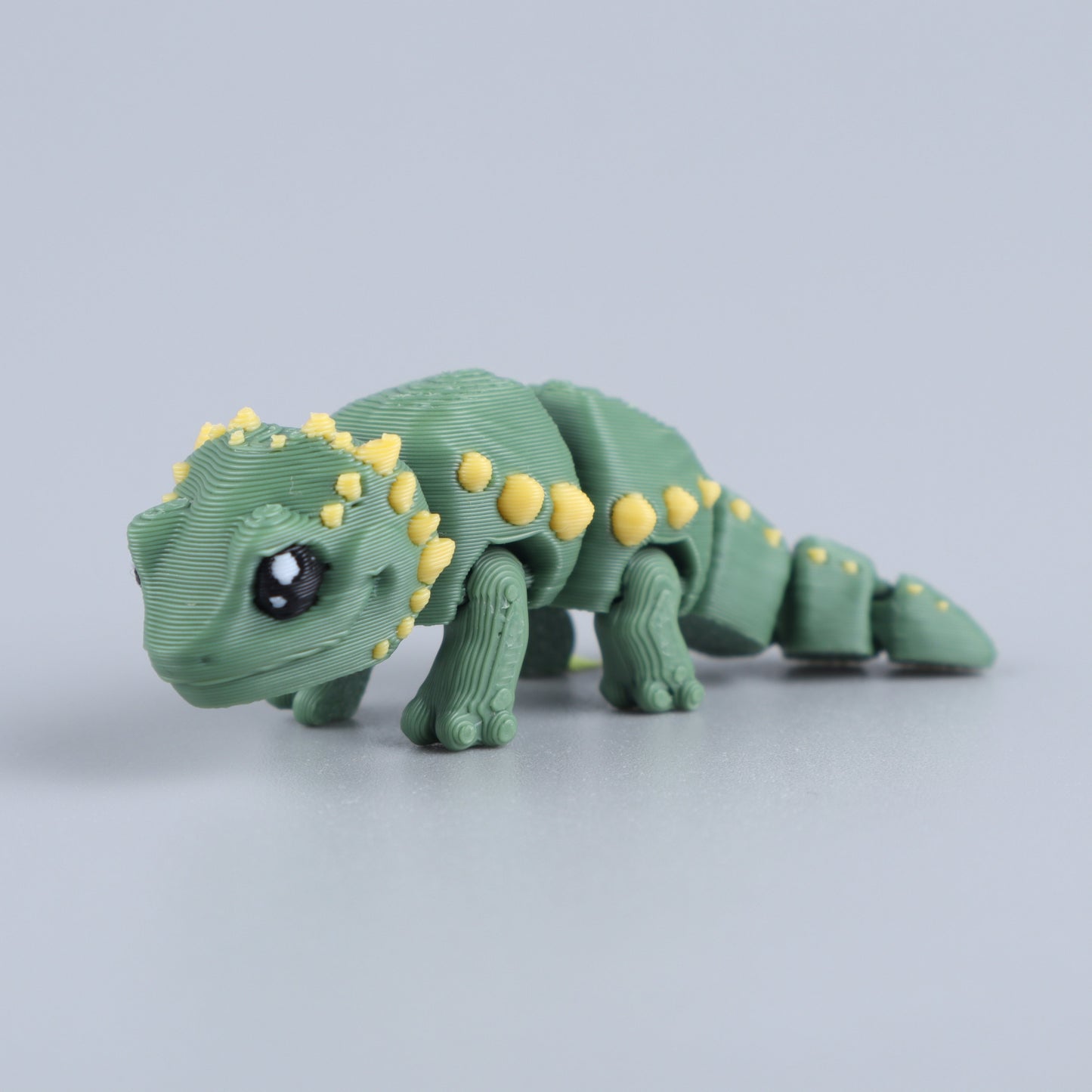Mini Fidget Creature– Articulated Party Favor Gift