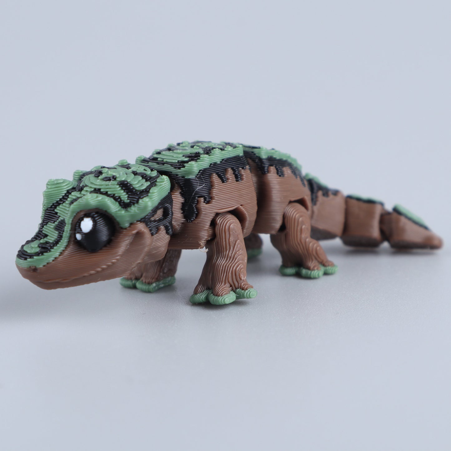 Mini Fidget Creature– Articulated Party Favor Gift