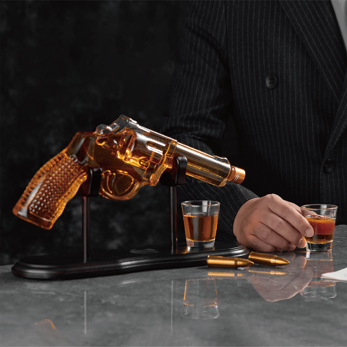 Gun Decanter Set